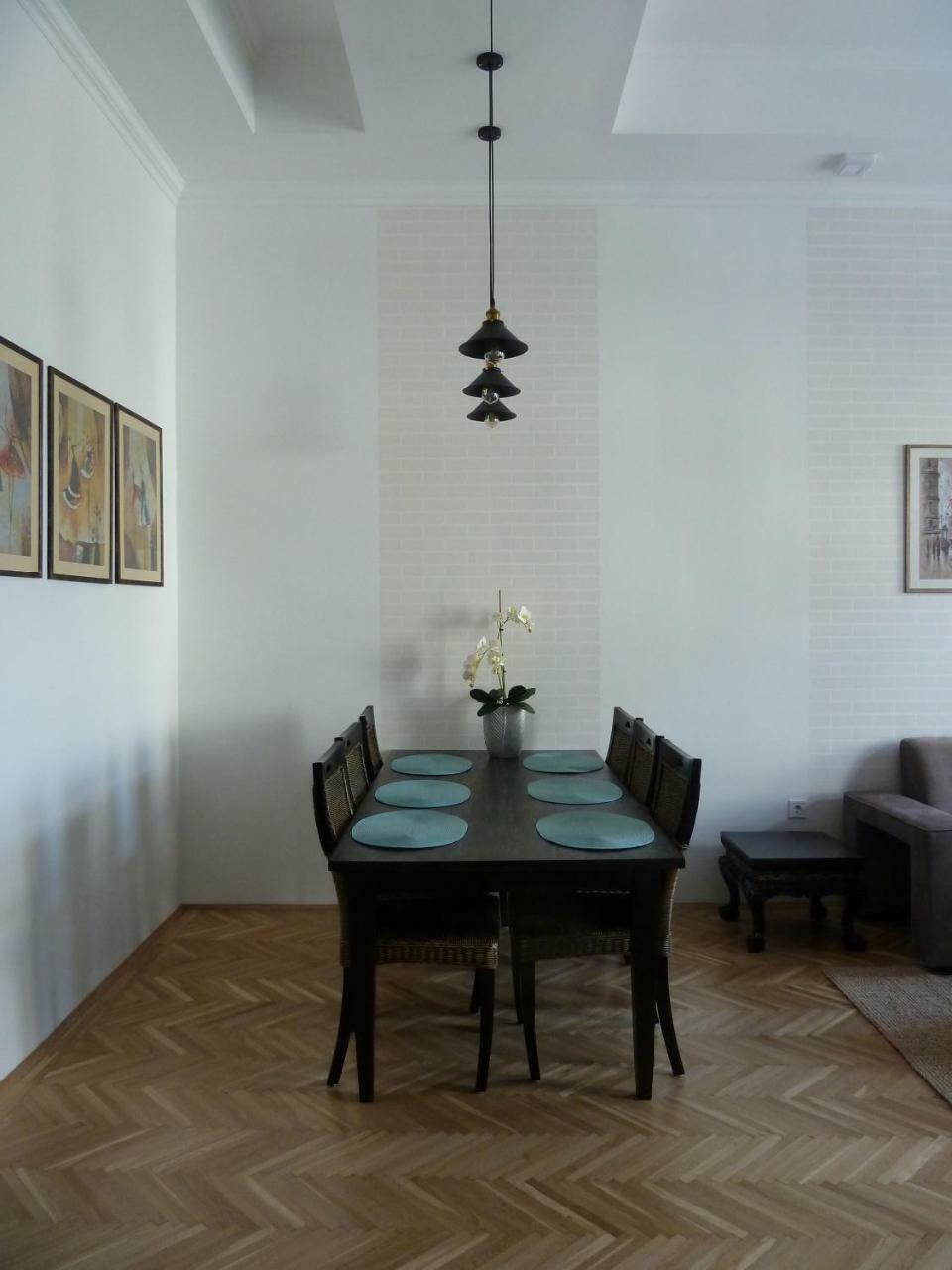 Kossuth Apartmanok Debrecen Dış mekan fotoğraf